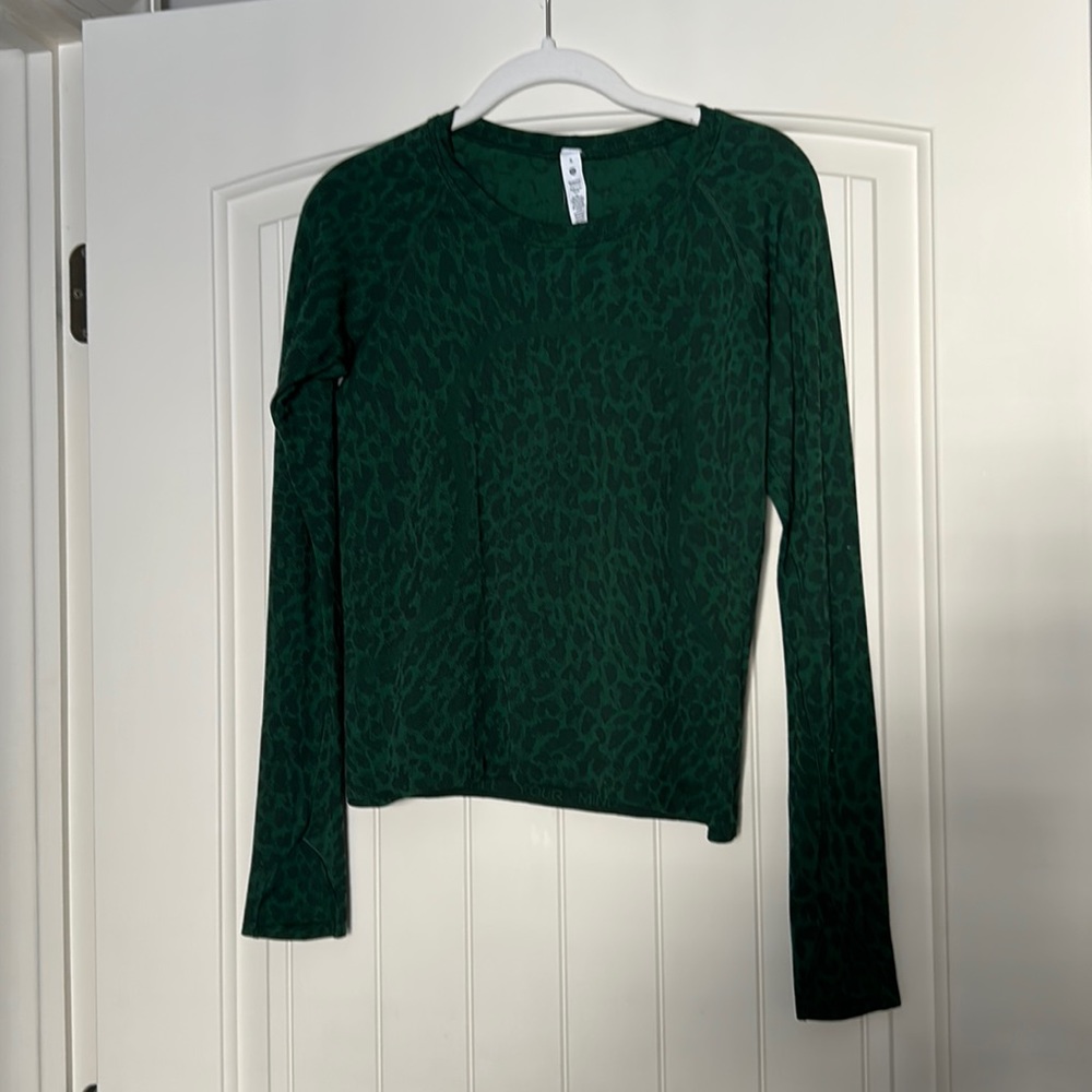 Lululemon long sleeve swiftly